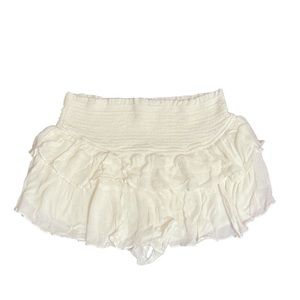 Medium American Threads cream skort
